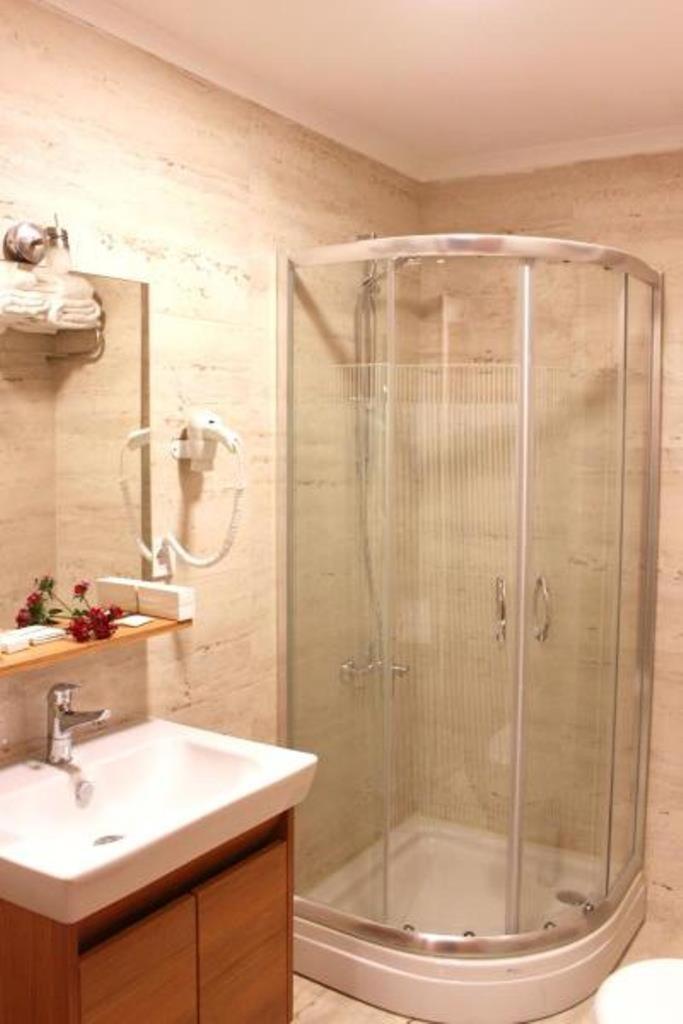 Imerhan Otel Kuşadası Buitenkant foto